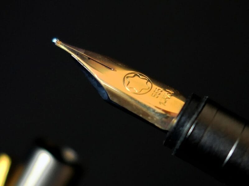 Pourquoi le stylo-plume est un cadeau idéal en toutes circonstances ?