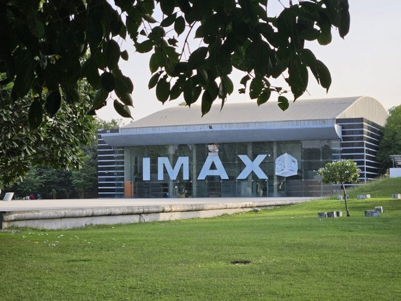 Où trouver la nouvelle adresse de 1 jour 1 film ?