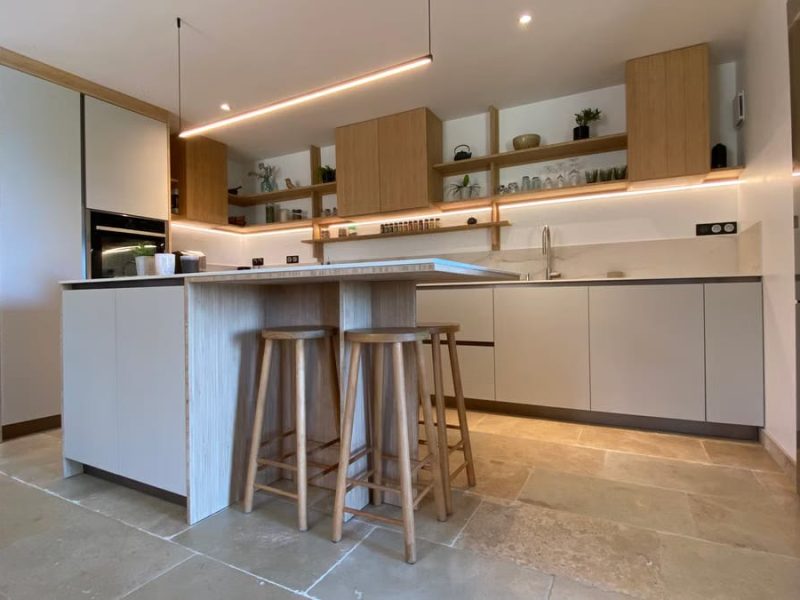 Aménager une cuisine conviviale : 7 secrets pour un espace de partage