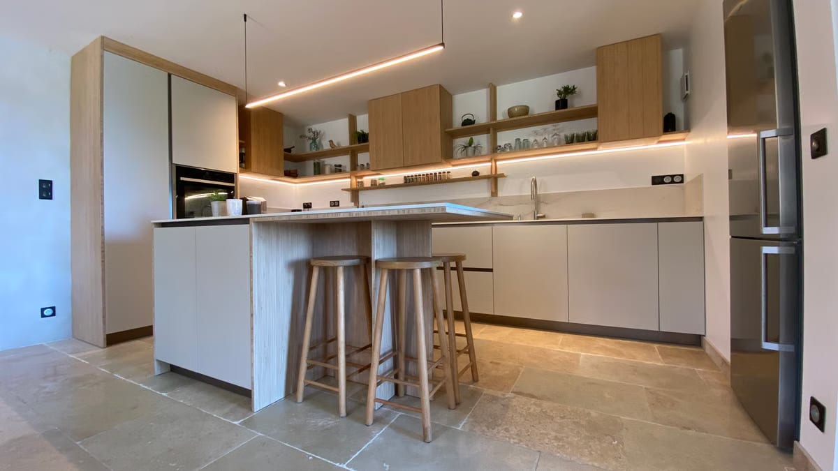 Aménager une cuisine conviviale : 7 secrets pour un espace de partage